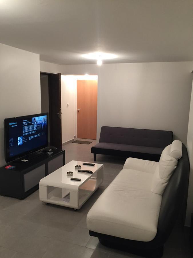 Luxury Dijon Apartment Exterior foto
